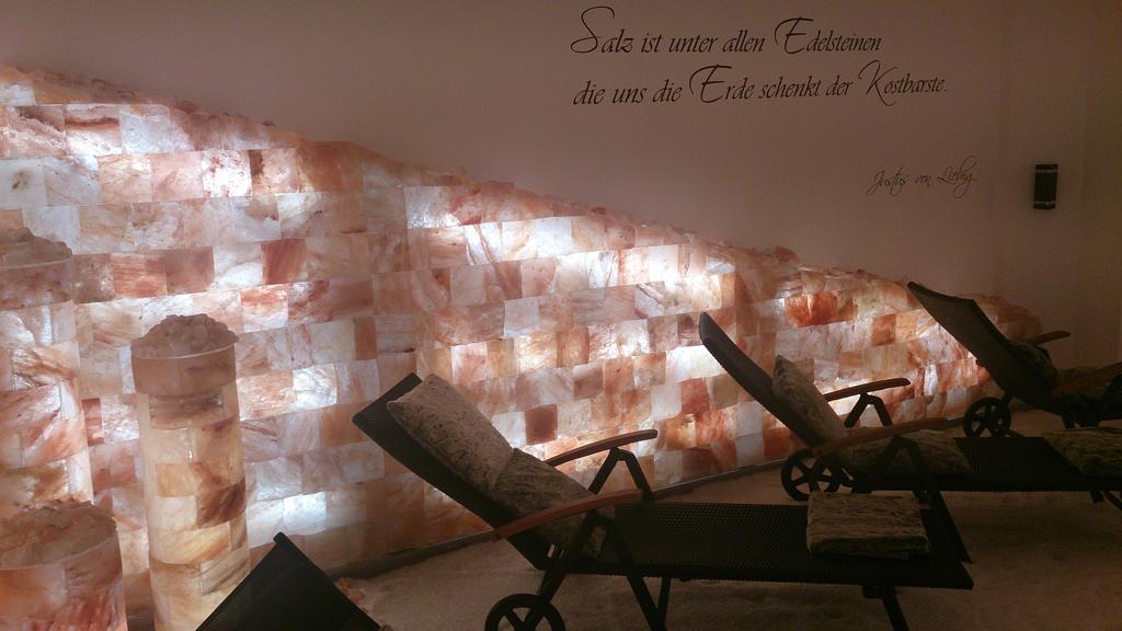 Lifestyle Beauty & Wellness Lägenhet Moosbach  Rum bild